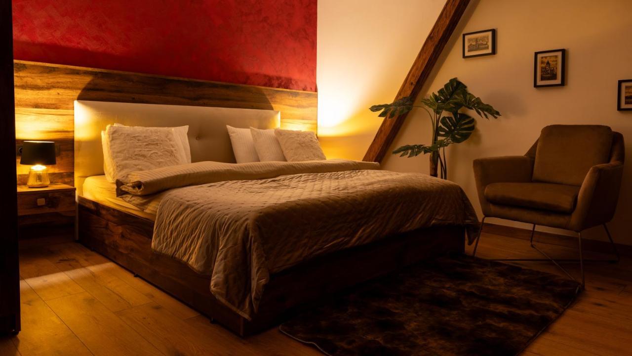 Boutique 17B Aparthotel Сибиу Екстериор снимка